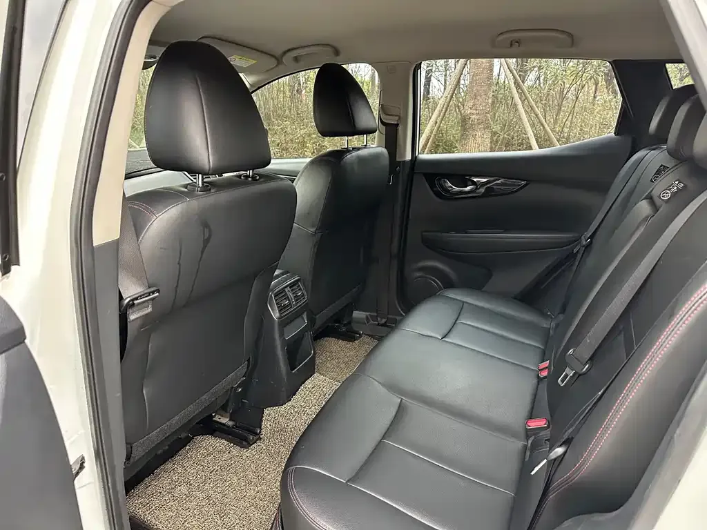 Nissan Qashqai 2022 из CN, фото 3