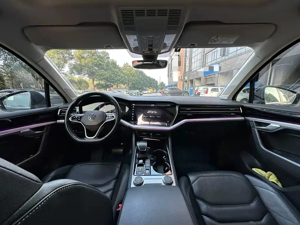 Volkswagen Touareg 2022 из CN, фото 5