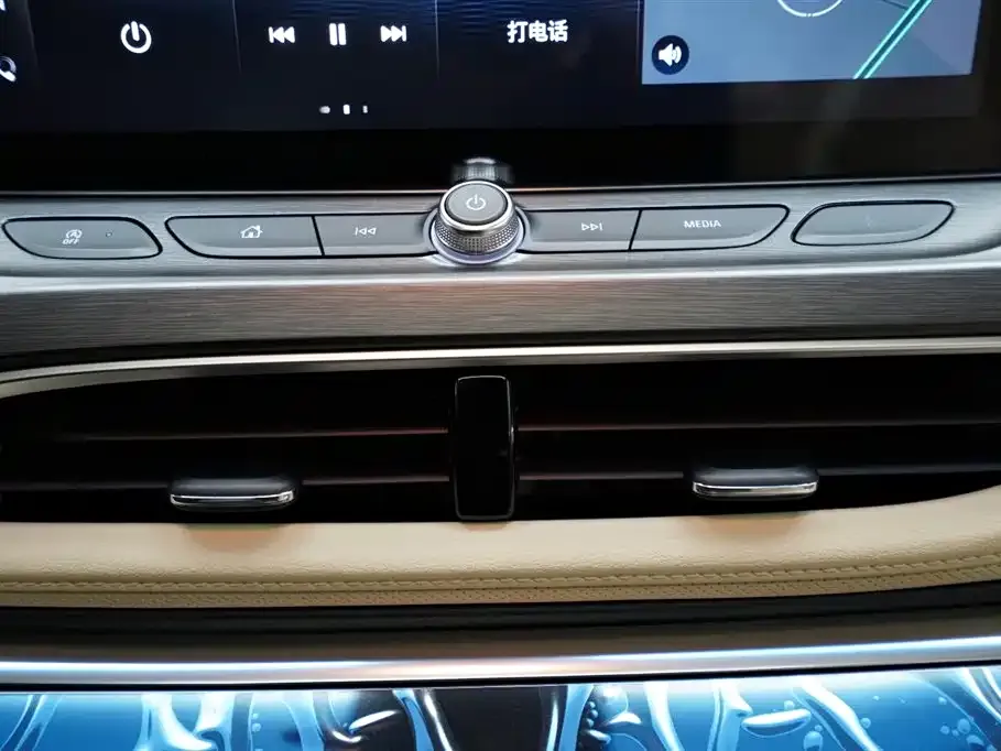 Buick GL8 2026 из CN, фото 8