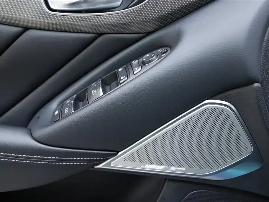 Infiniti Q50L 2022 из CN, фото 9