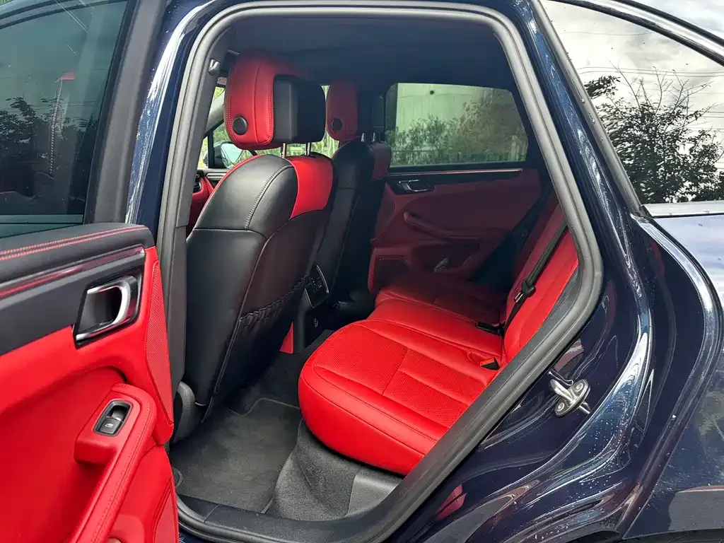 Porsche Macan 2022 из CN, фото 5