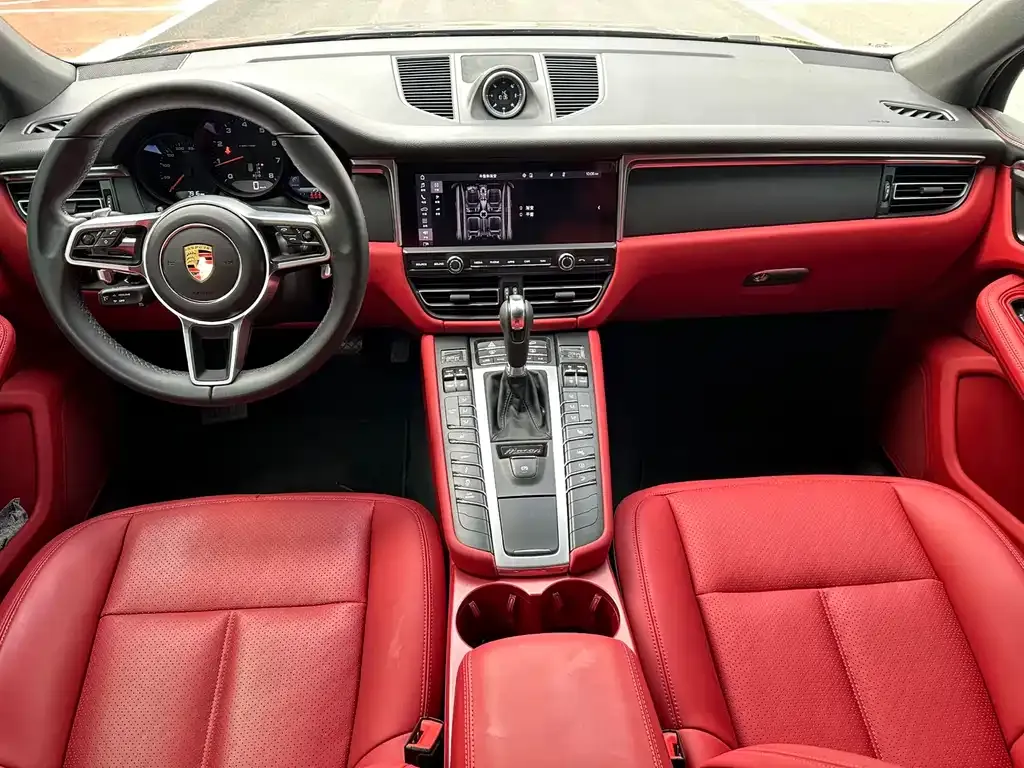 Porsche Macan 2022 из CN, фото 3