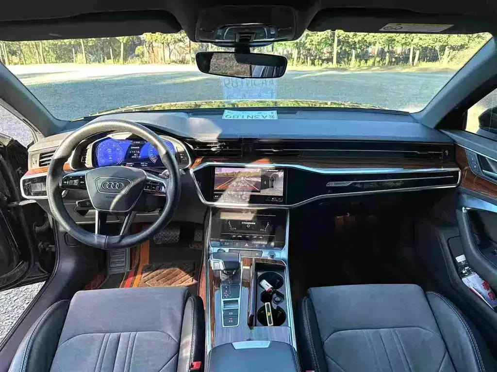 Audi A6L 2022 из CN, фото 10