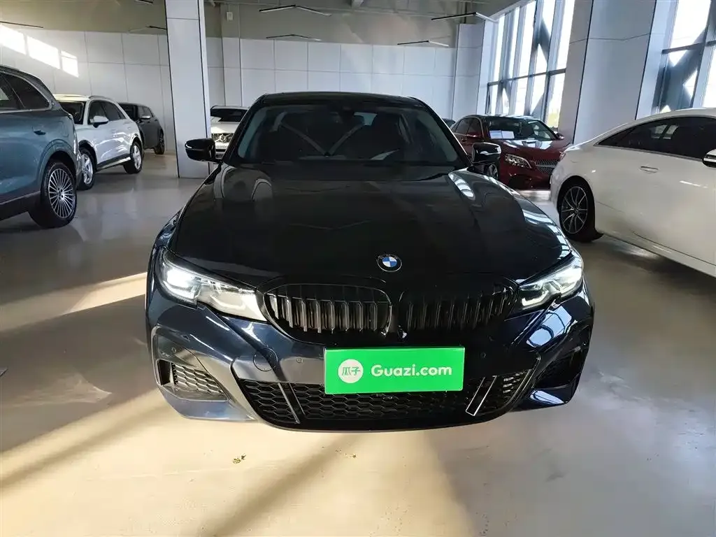 BMW 3 Series 2022 из CN, фото 2