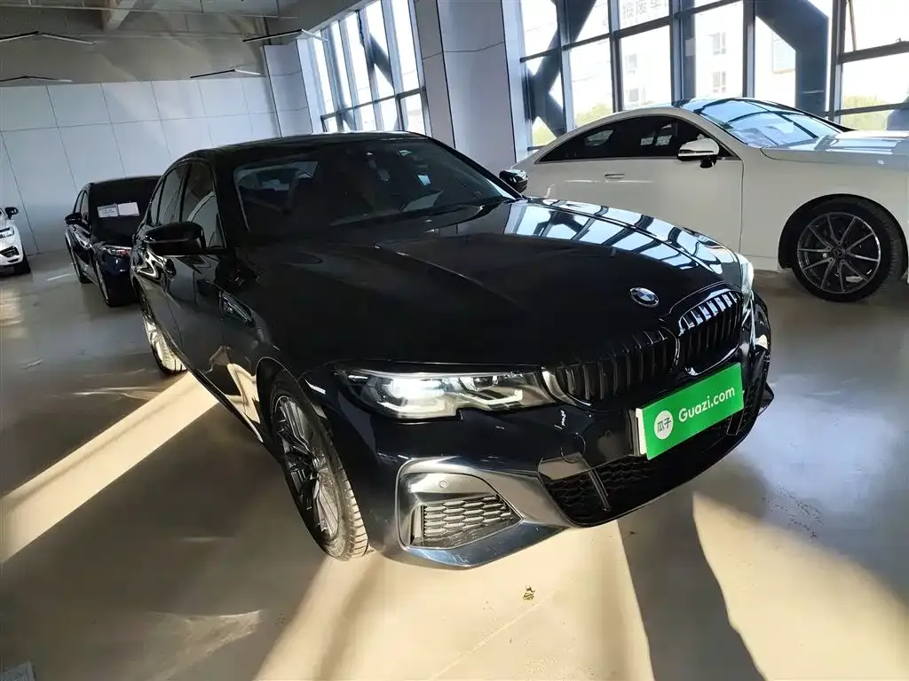BMW 3 Series 2022 из CN, фото 8