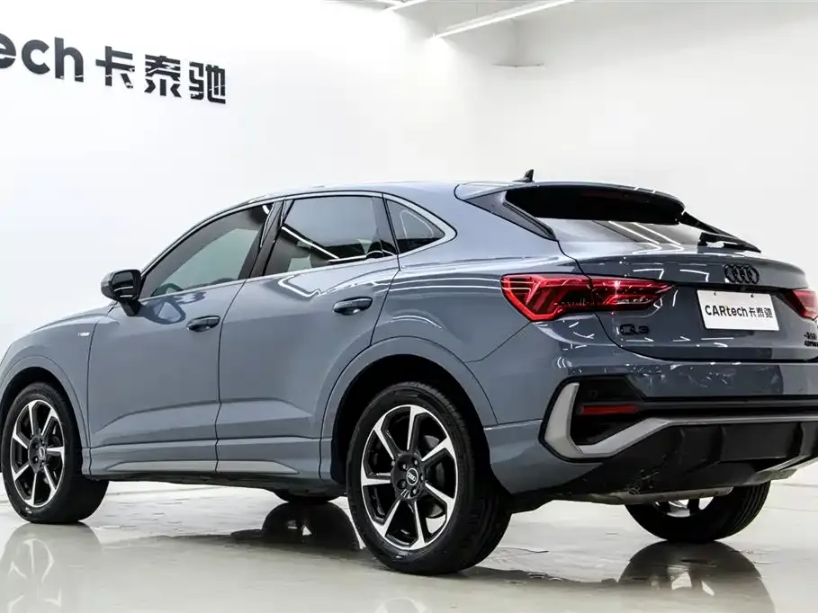 Audi Q3 Sportback — фото 10