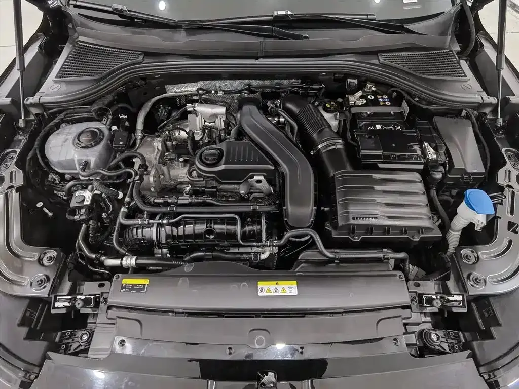 Volkswagen Magotan 2025 из CN, фото 9