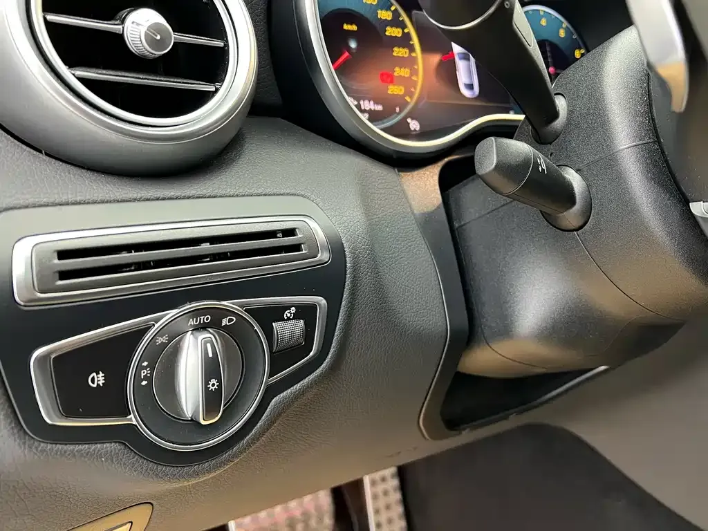 Mercedes-Benz C-Class (Import) 2023 из CN, фото 8