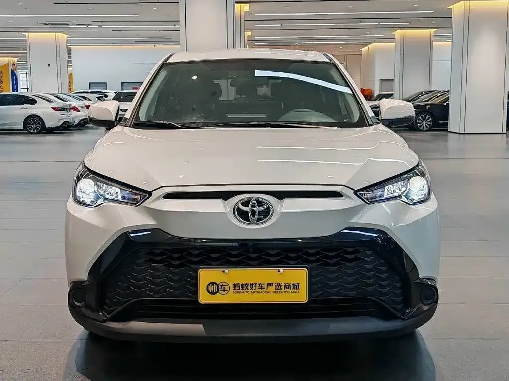 Toyota Frontlander 2024 из CN, фото 8