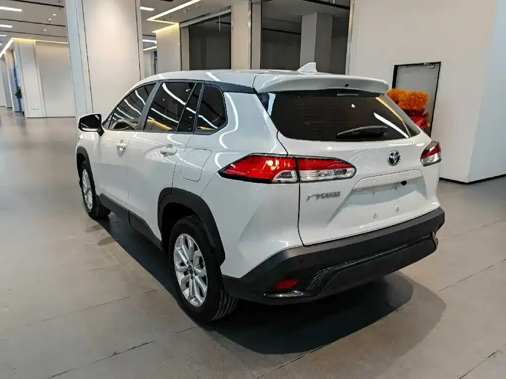 Toyota Frontlander 2024 из CN, фото 3