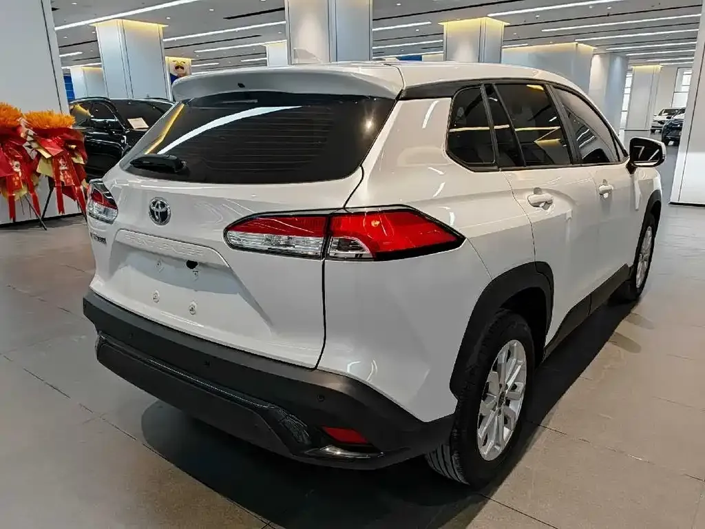 Toyota Frontlander 2024 из CN, фото 4