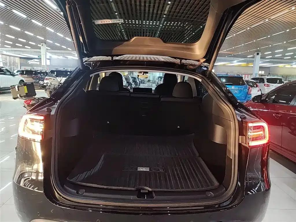 Tesla Model Y 2021 из CN, фото 10