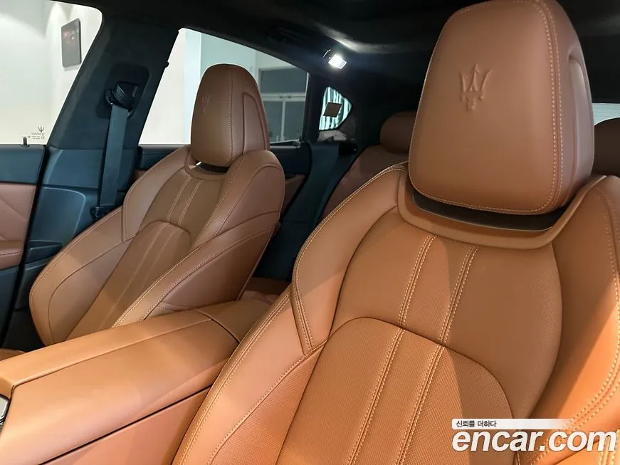 Maserati Levante — фото 4