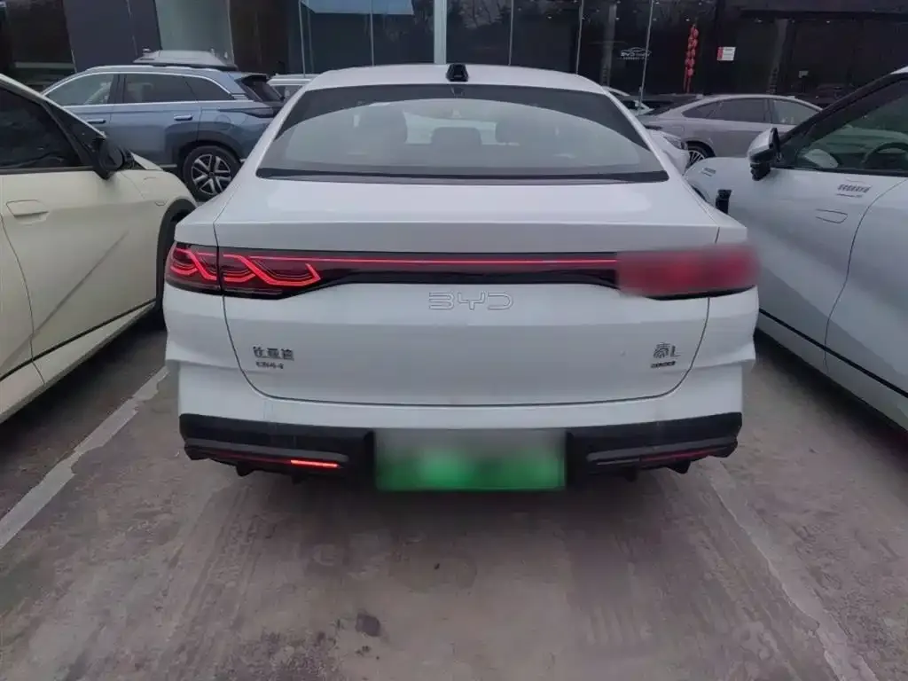 BYD Qin L 2025 из CN, фото 6