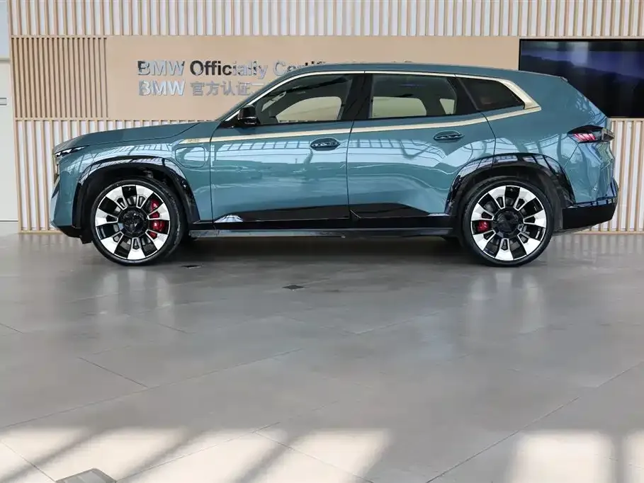 BMW XM 2024 из CN, фото 10