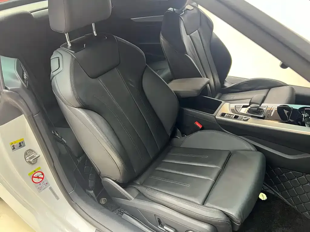 Audi A5 (Import) 2023 из CN, фото 2