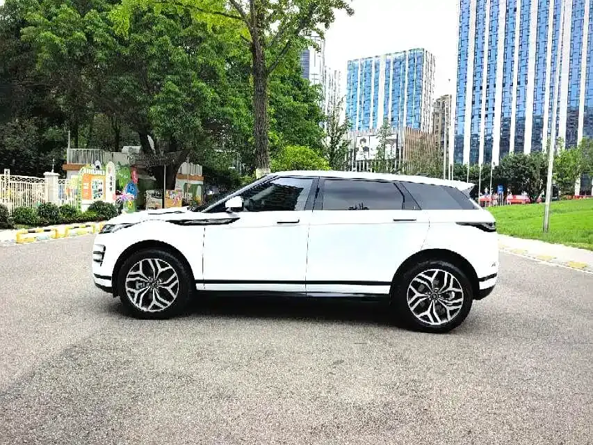 Land Rover Evoque — фото 8
