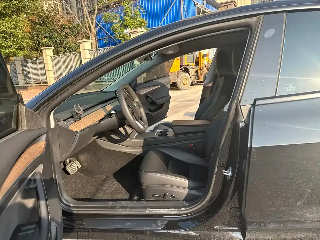 Tesla Model 3 2022 из CN, фото 6