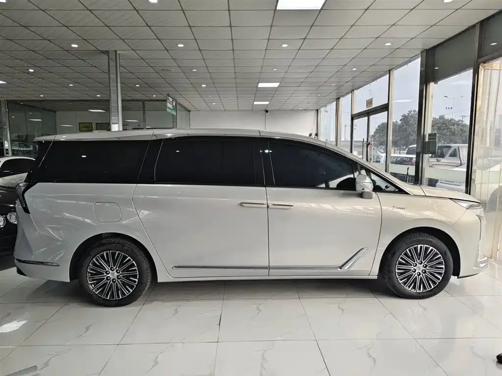 Buick GL8 Hybrid 2025 из CN, фото 10