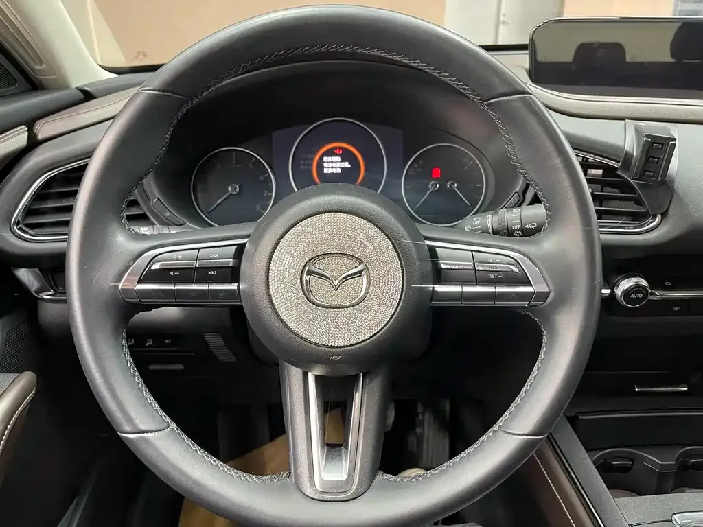 Mazda CX-30 2022 из CN, фото 4