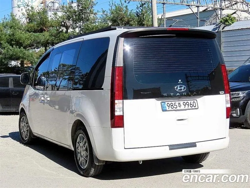 Hyundai Staria — фото 9