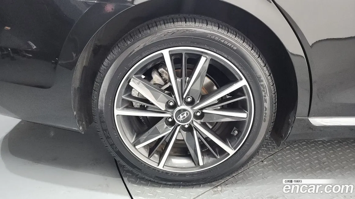 Hyundai Grandeur — фото 10