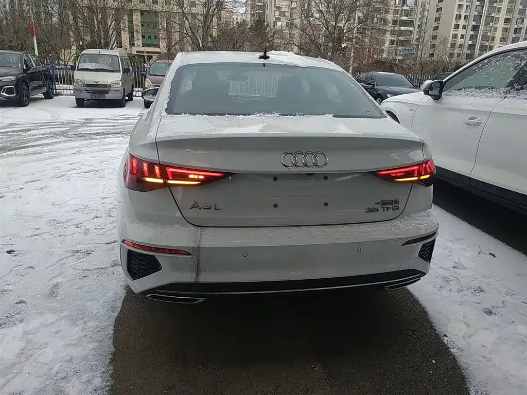 Audi A3 2024 из CN, фото 9
