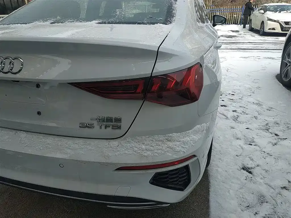 Audi A3 2024 из CN, фото 8