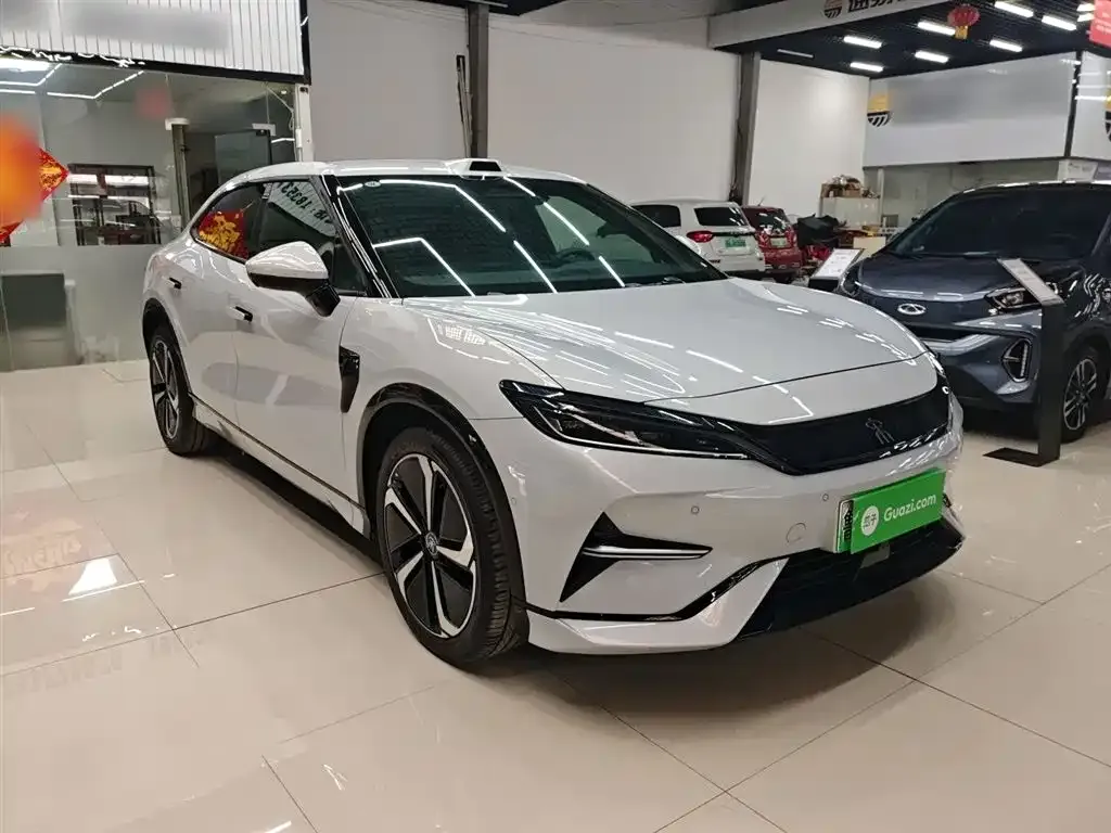 BYD L EV 2025 из CN, фото 2