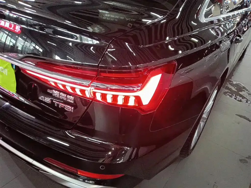 Audi A6L 2024 из CN, фото 10