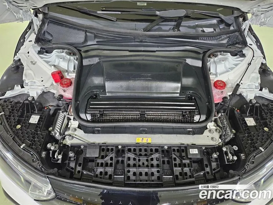 Mercedes-Benz EQE 2023 из KR, фото 9