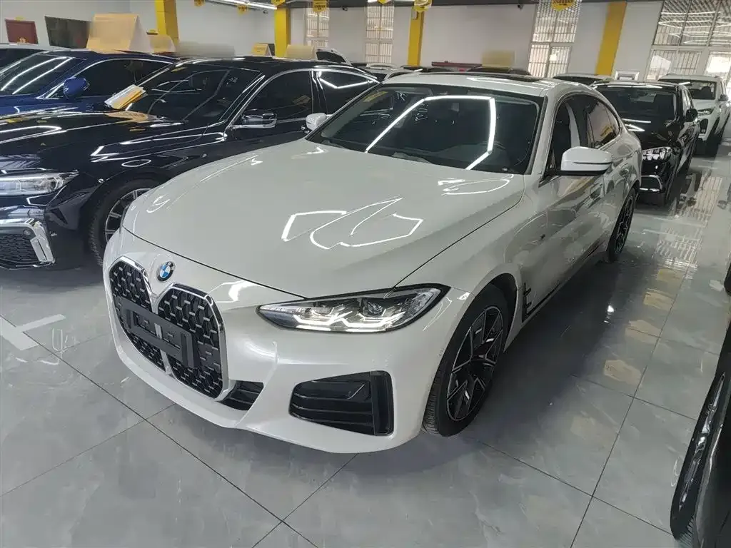 BMW 4 Series 2022 из CN, фото 1
