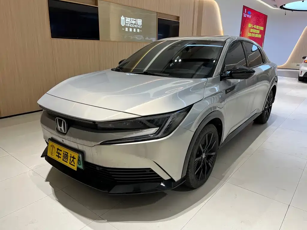 Honda e:NP2 2024 из CN, фото 6