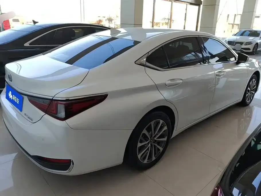 Lexus ES 2024 из CN, фото 5