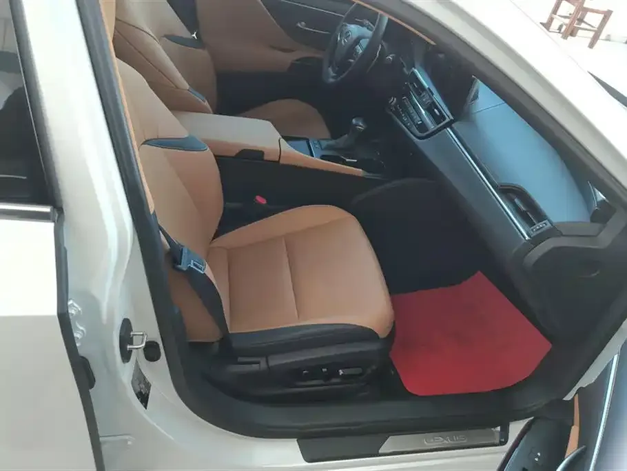 Lexus ES 2024 из CN, фото 6