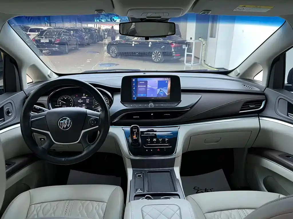 Buick GL8 2021 из CN, фото 5