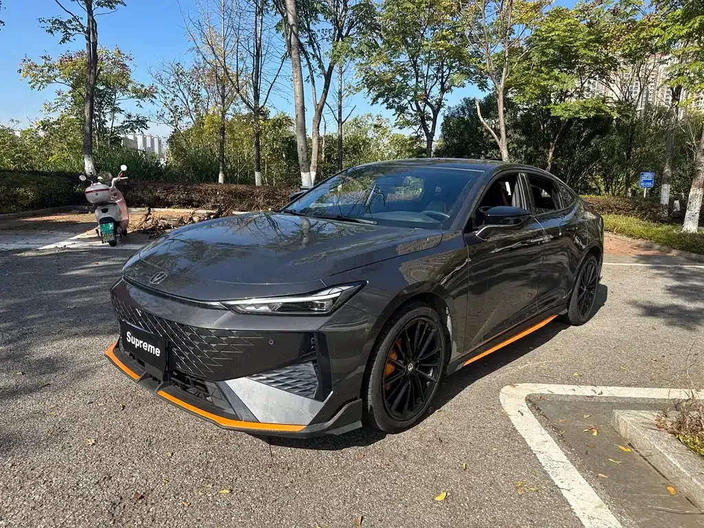 Changan UNI-V 2024 из CN, фото 1