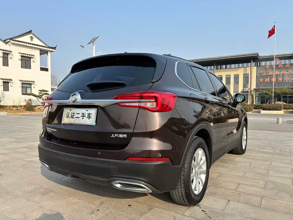 Buick Envision Plus — фото 7