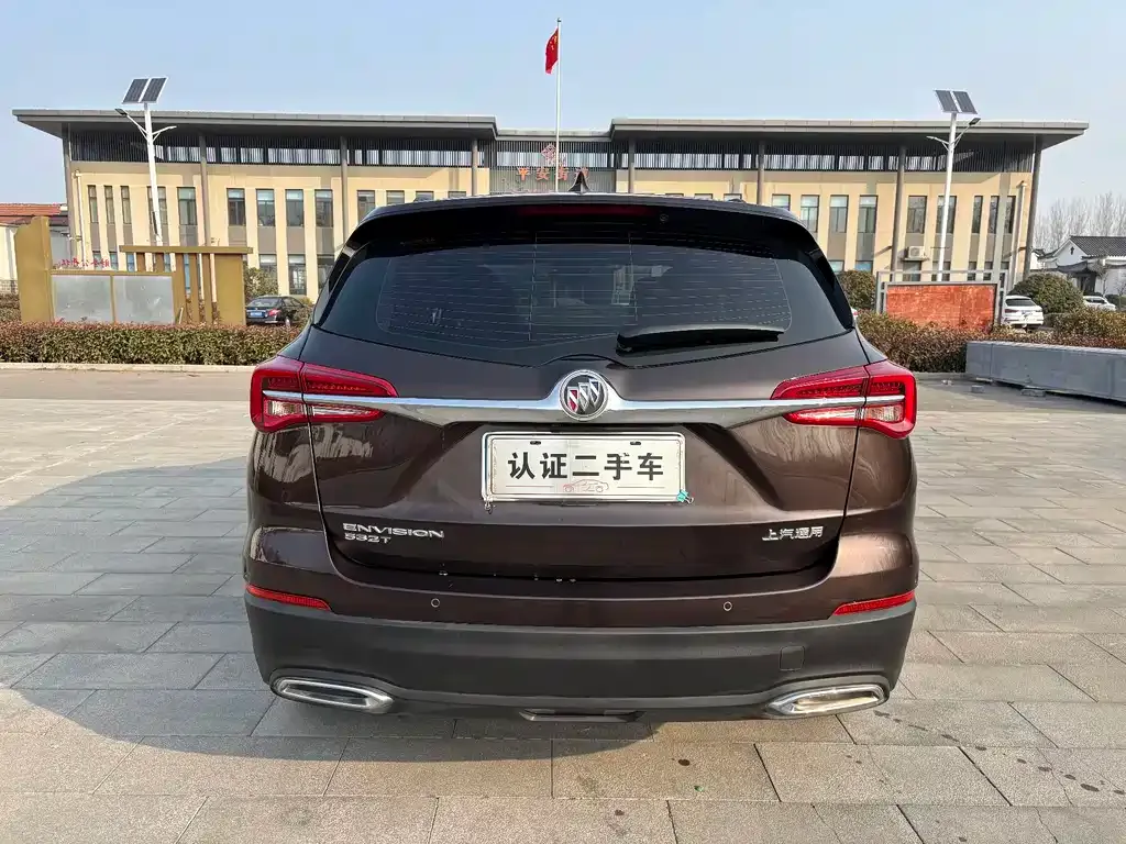 Buick Envision Plus — фото 2