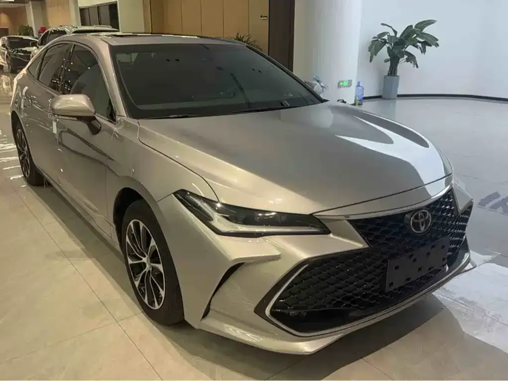 Toyota Avalon 2023 из CN, фото 8