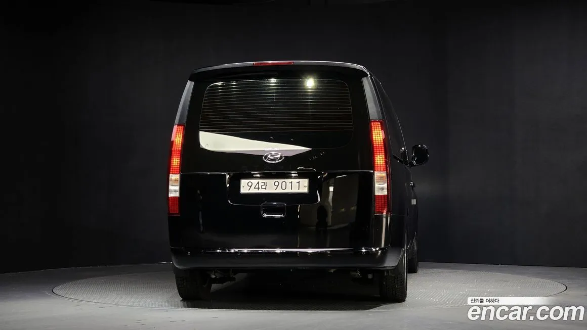 Hyundai Staria — фото 3