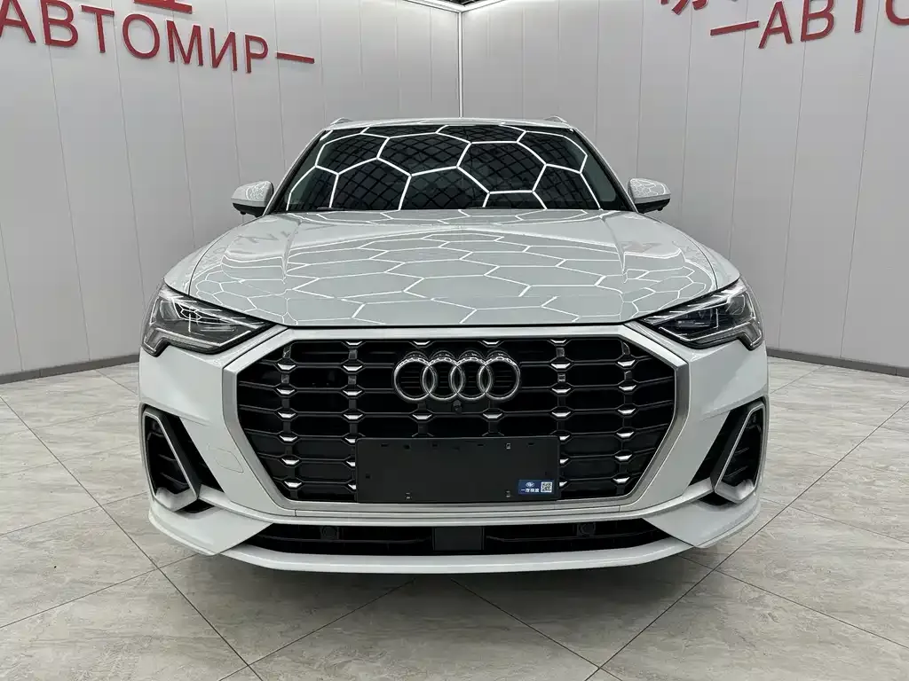 Audi Q3 2022 из CN, фото 3