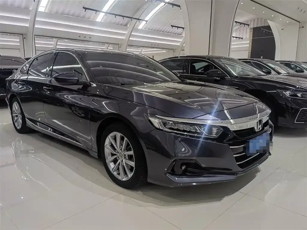 Honda Accord — фото 4