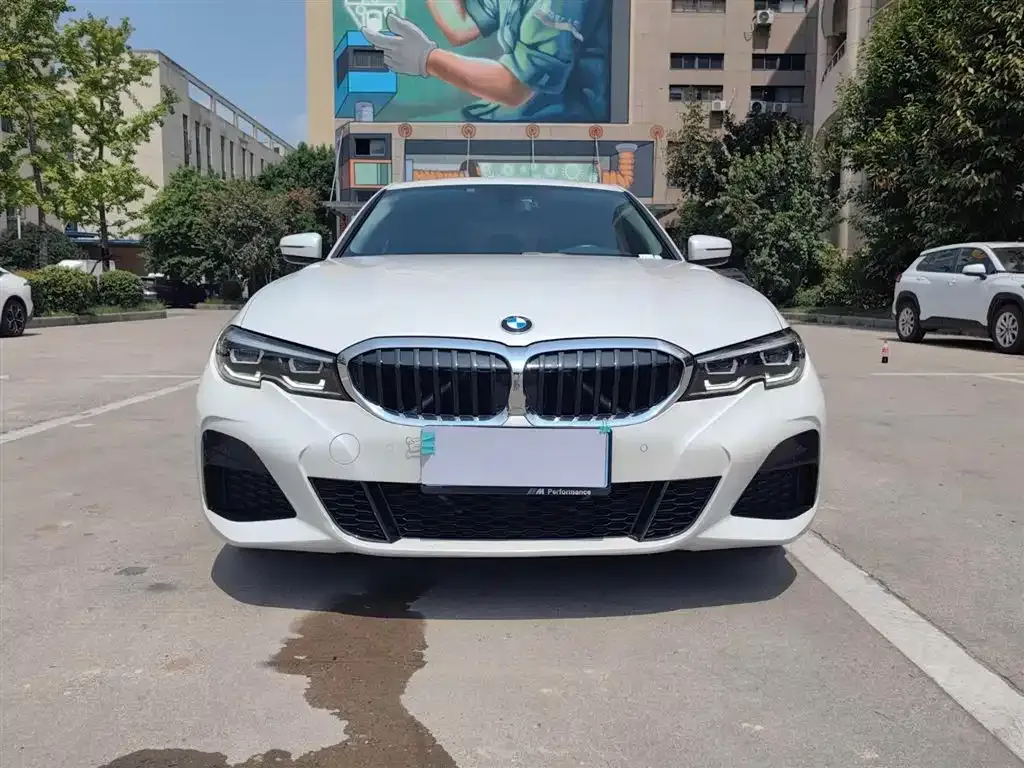 BMW 3 Series 2021 из CN, фото 7