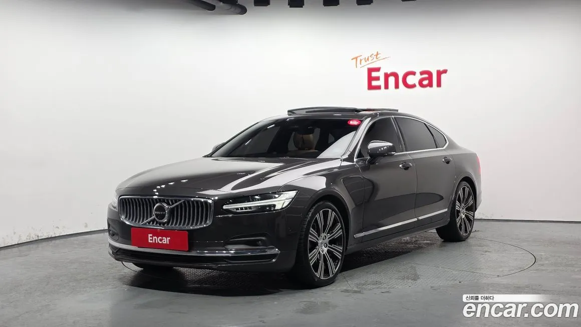 Volvo S90