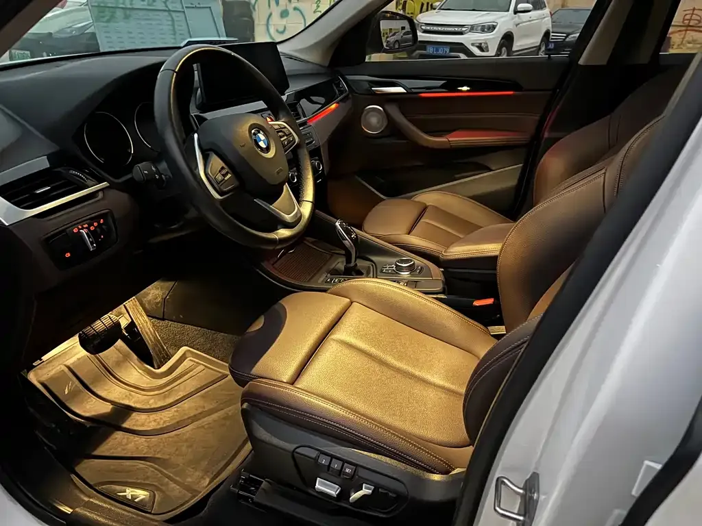 BMW X1 2023 из CN, фото 3