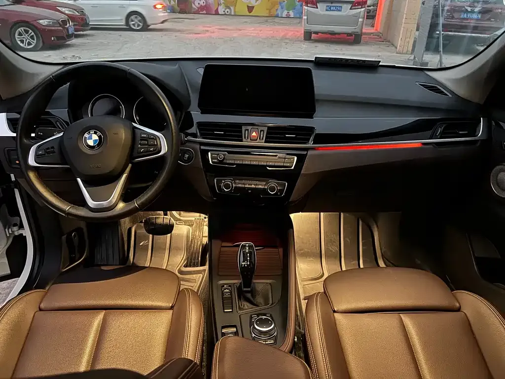 BMW X1 2023 из CN, фото 8