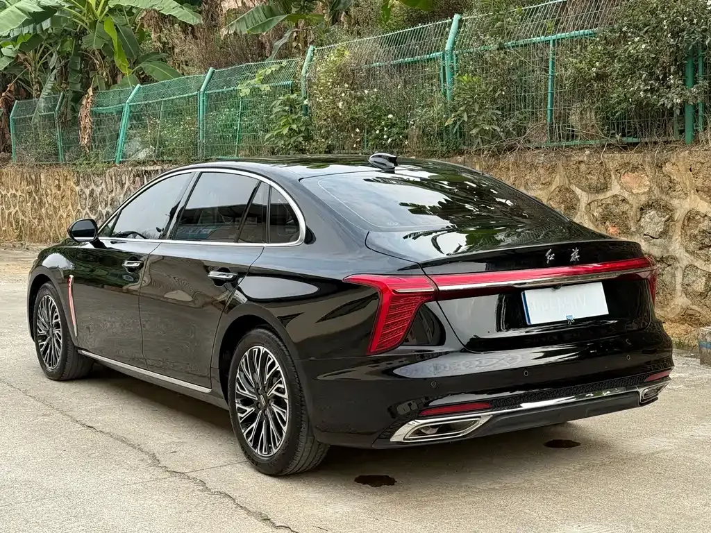 Hongqi H5 2025 из CN, фото 4