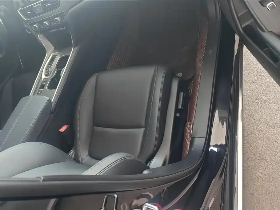 Honda Accord 2023 из CN, фото 5