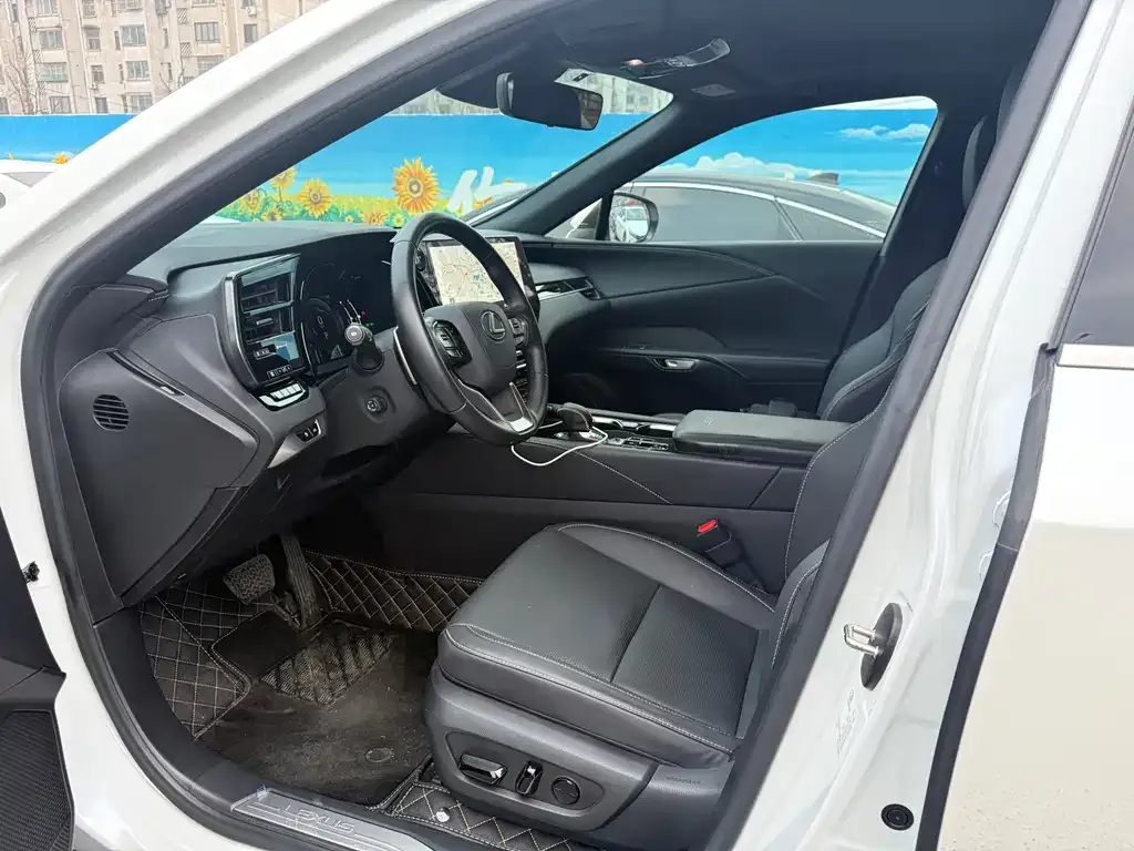 Lexus RX 2023 из CN, фото 7